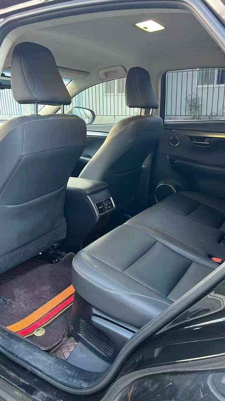 嘉兴19年雷克萨斯NX5