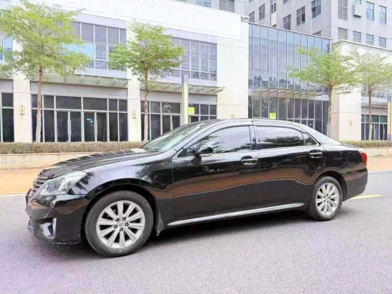 東莞15年豐田皇冠2