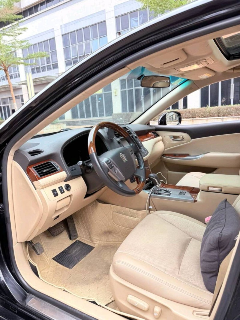 東莞15年豐田皇冠9