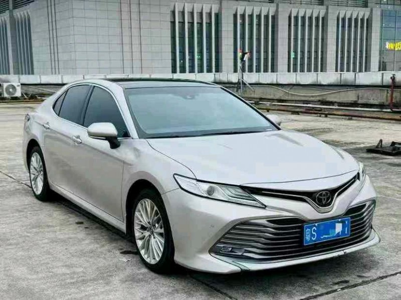 東莞19年豐田凱美瑞3