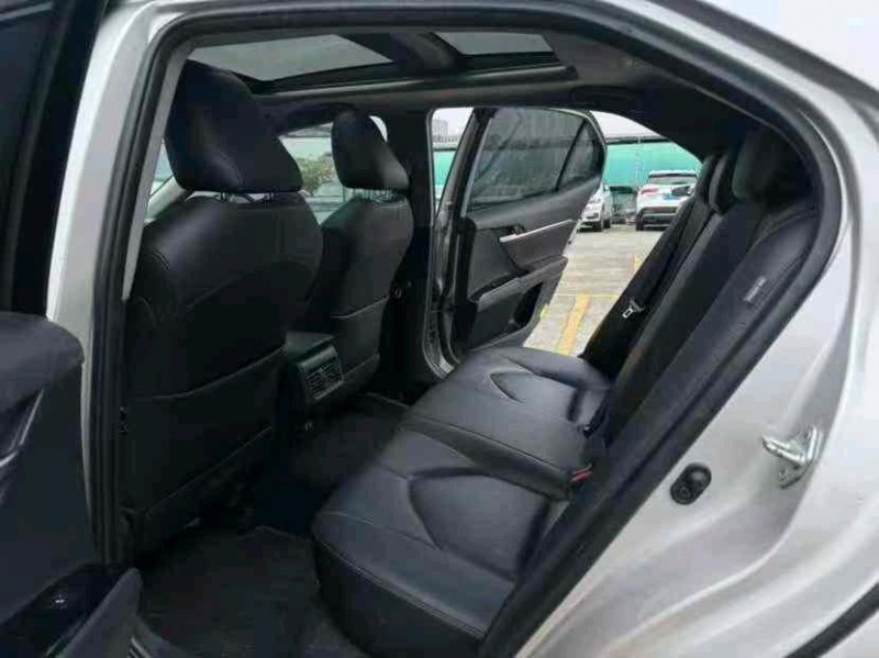 東莞19年豐田凱美瑞6