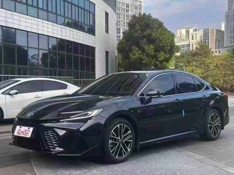 佛山25年丰田凯美瑞2