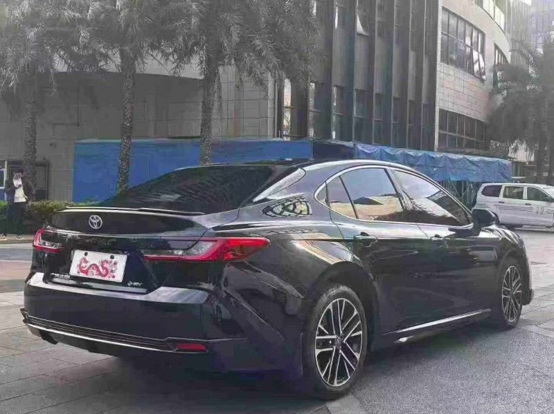 佛山25年丰田凯美瑞3