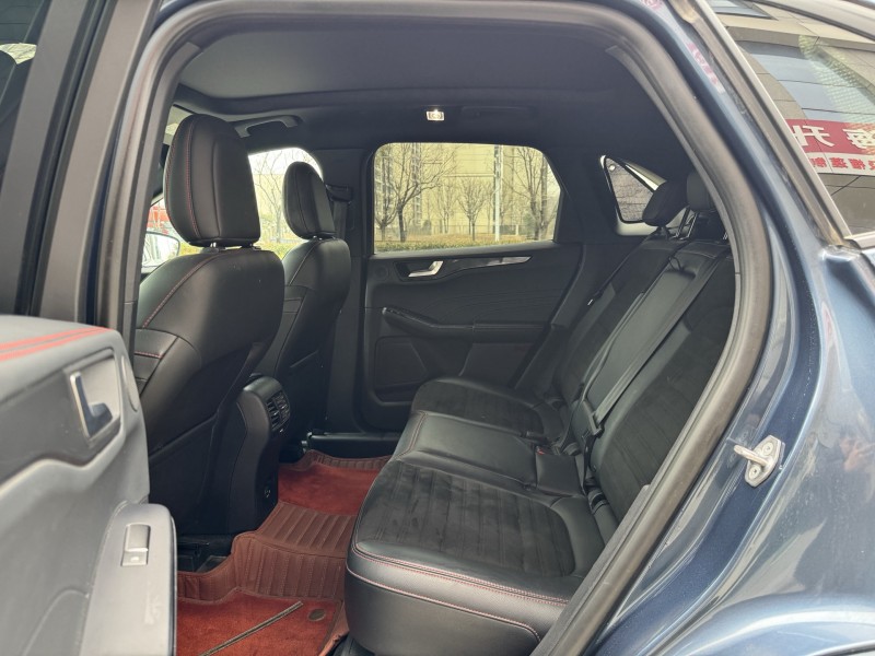 济宁20年福特锐际5