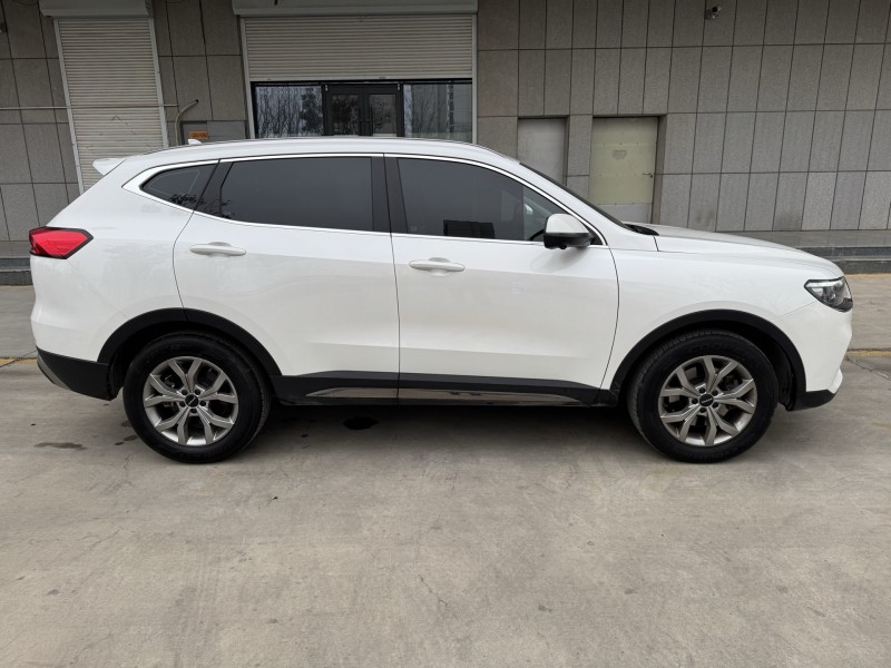 济宁23年哈弗H68