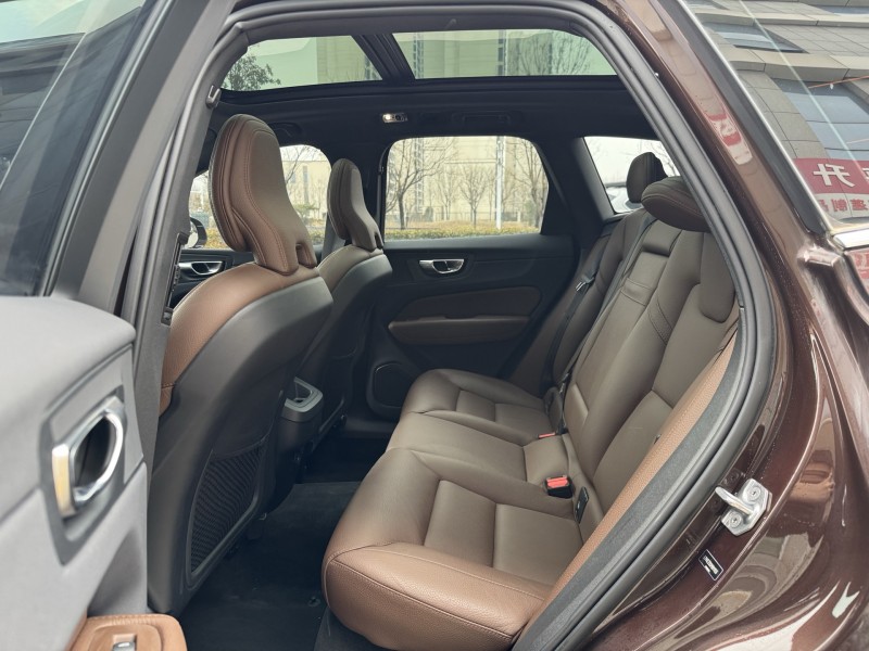 济宁21年沃尔沃XC605