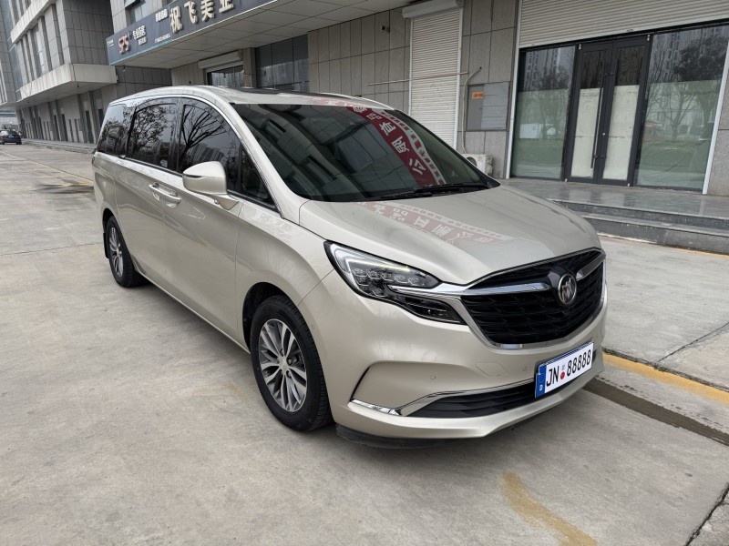 濟寧21年別克GL83