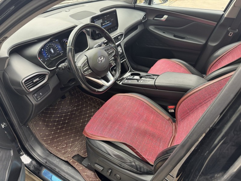 济宁20年现代新胜达5