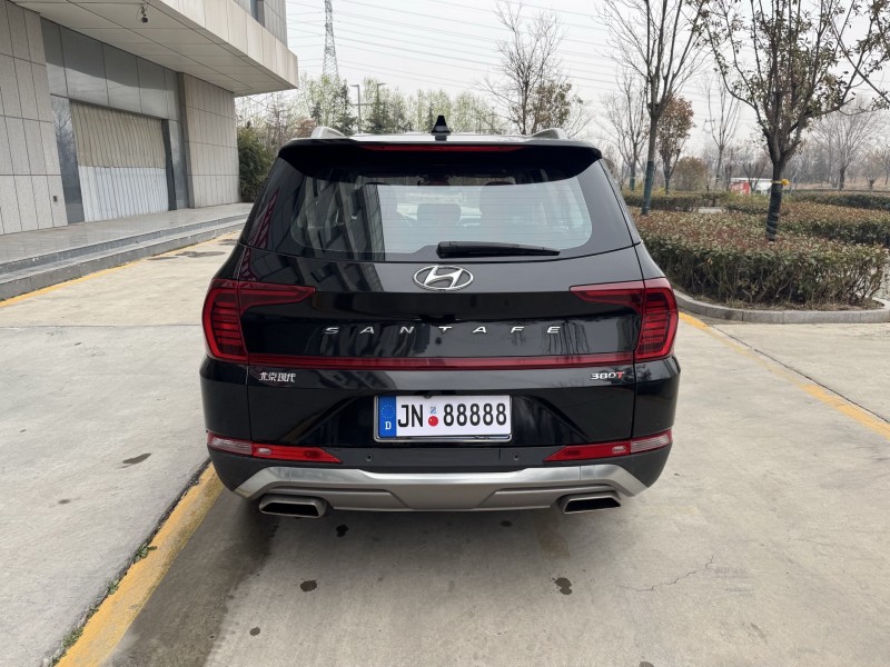 济宁20年现代新胜达9