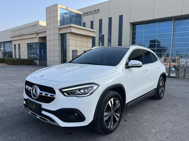 盐城23年奔驰GLA3