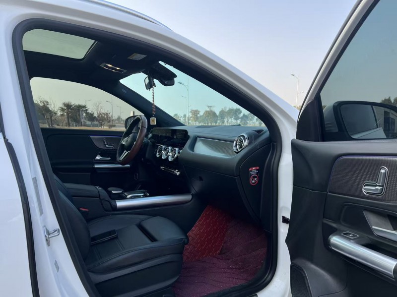 盐城23年奔驰GLA5