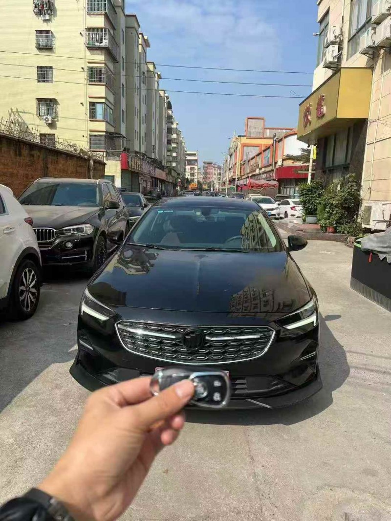 广州23年别克君威1