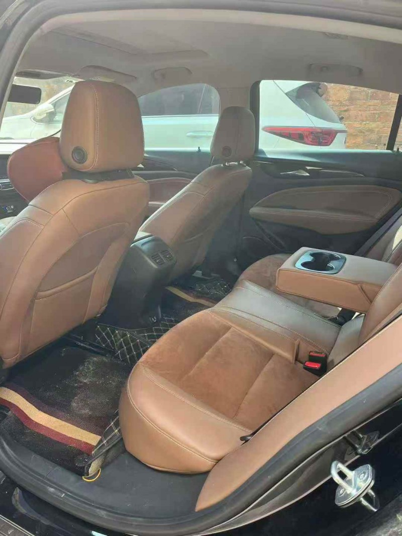 广州23年别克君威5