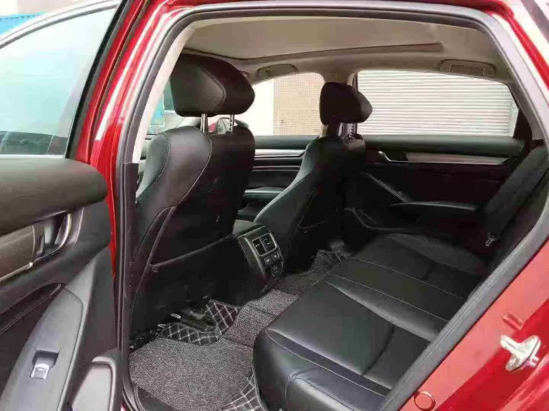 广州21年本田雅阁3