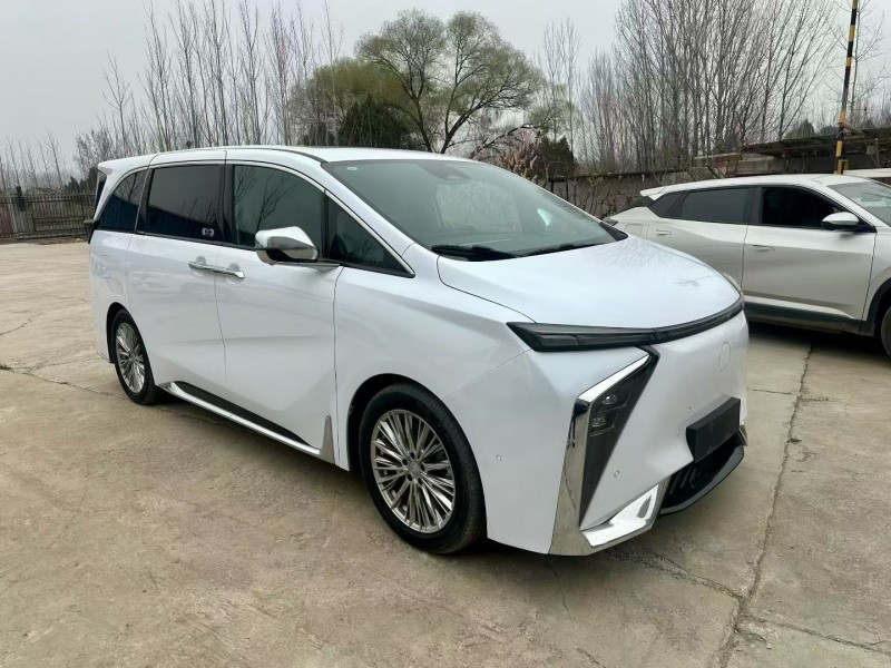 临沂24年合创汽车V092