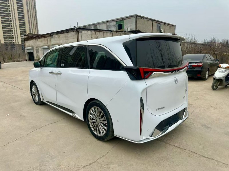 临沂24年合创汽车V093