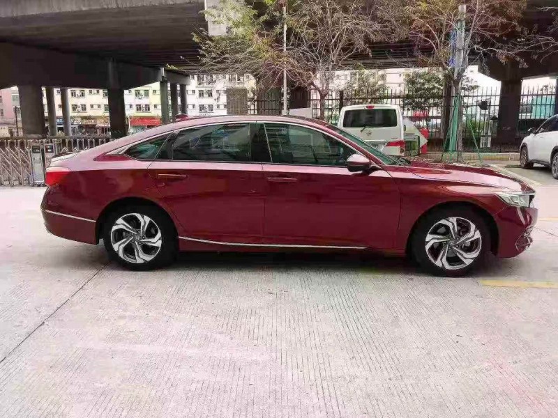 广州21年本田雅阁7