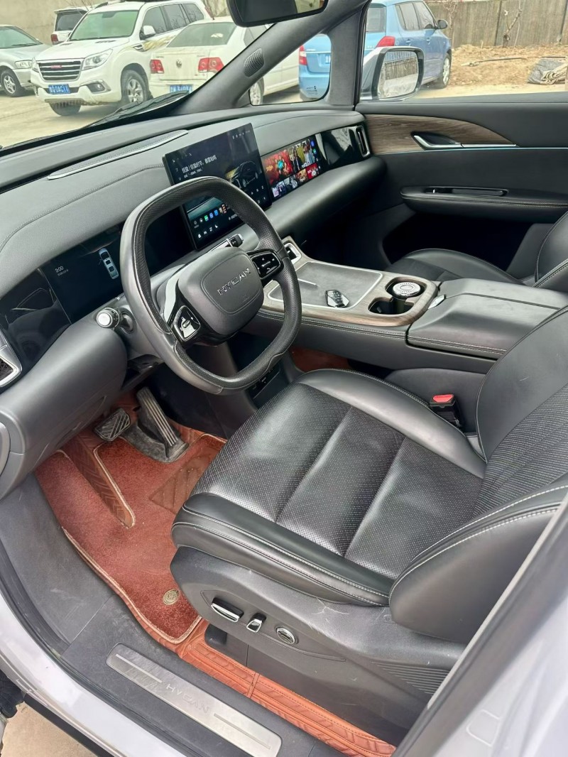 临沂24年合创汽车V095