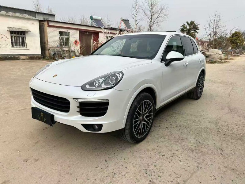 徐州17年保时捷卡宴2