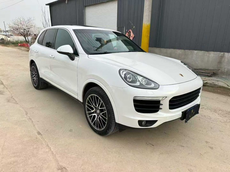 徐州17年保时捷卡宴3