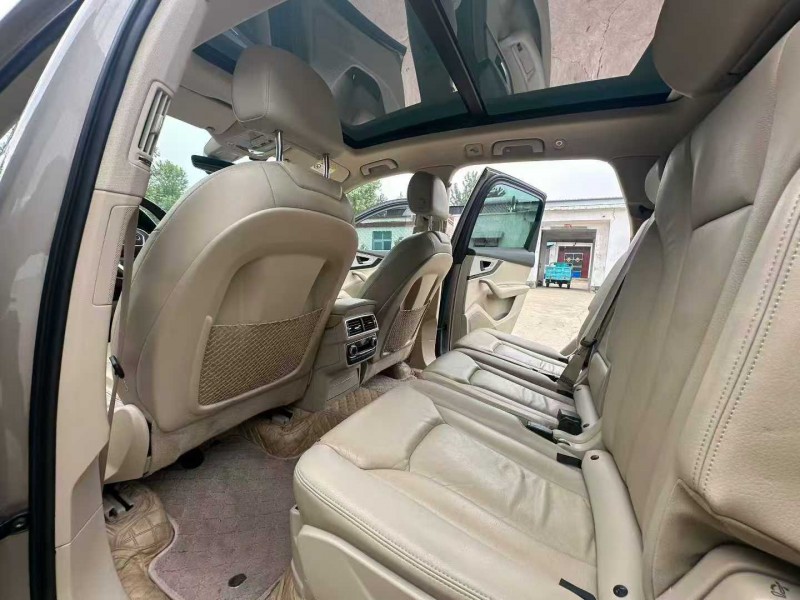 徐州17年奧迪Q76