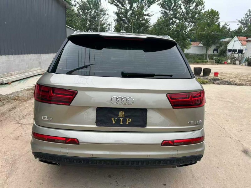 徐州17年奧迪Q79