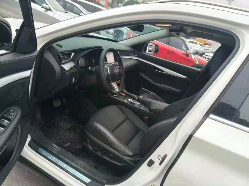 重庆19年英菲尼迪QX504