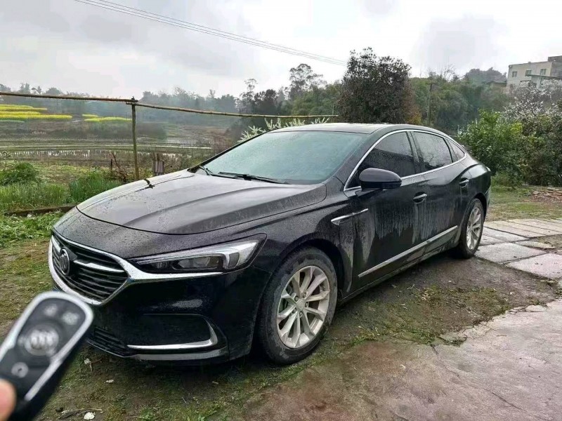 重庆21年别克君越1