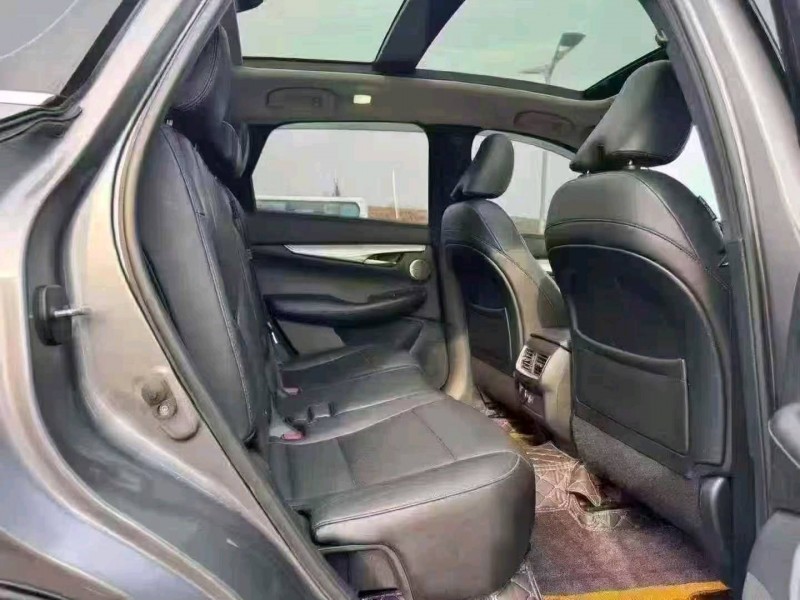 菏澤19年英菲尼迪QX506