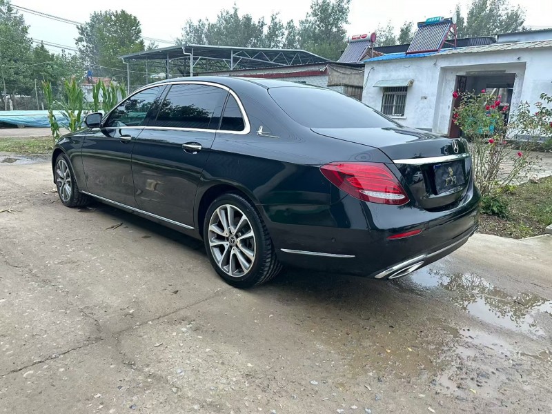 徐州20年奔驰E8
