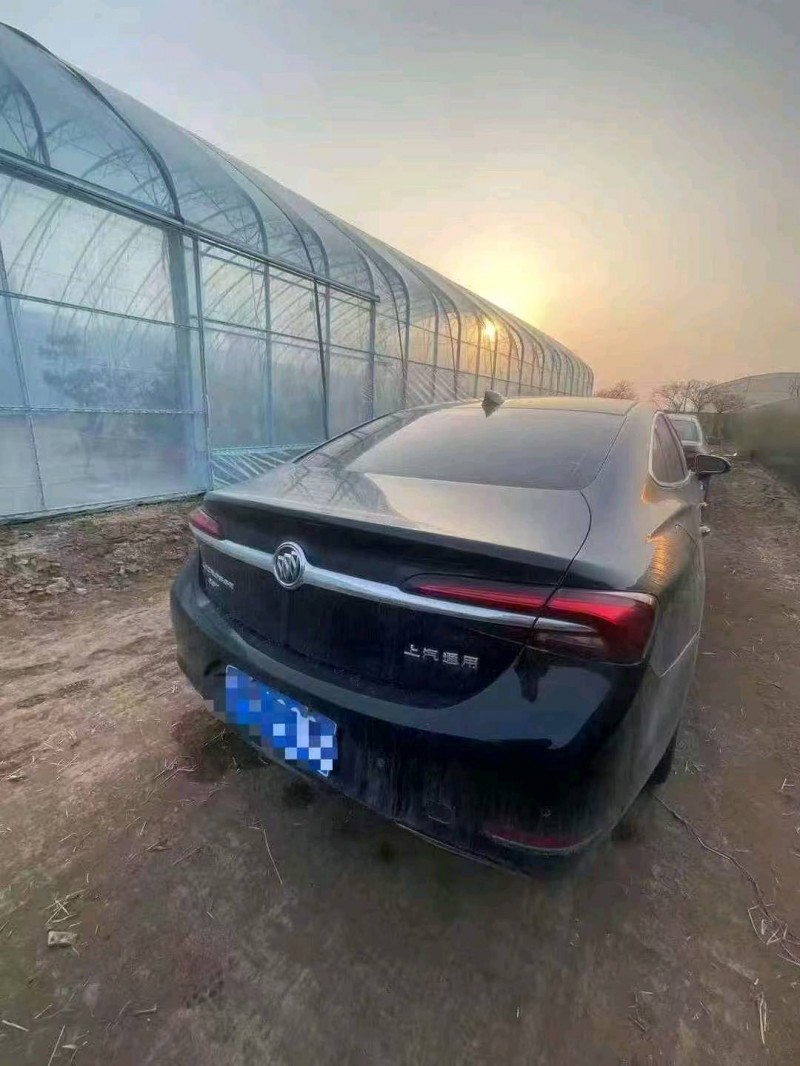 潍坊19年别克君越2