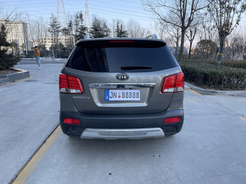 济宁12年起亚索兰托9