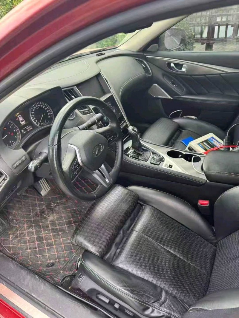 嘉兴18年英菲尼迪Q504