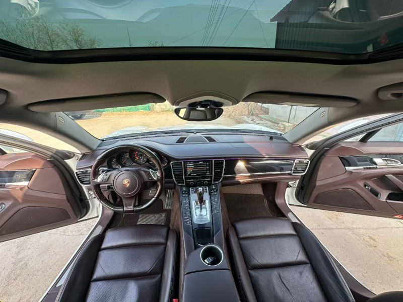 徐州15年保時捷帕拉梅拉5