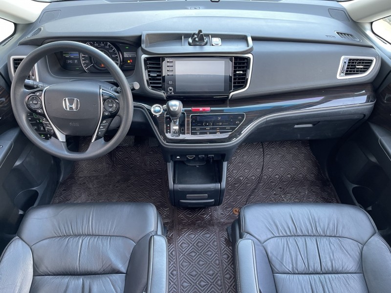 济宁21年本田奥德赛5