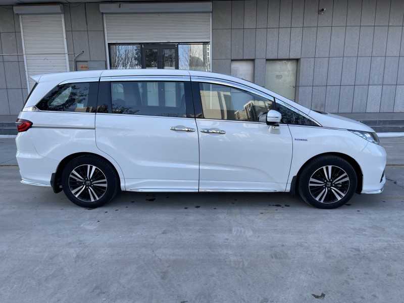 济宁21年本田奥德赛8