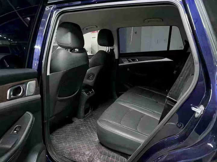 成都23年创维EV65