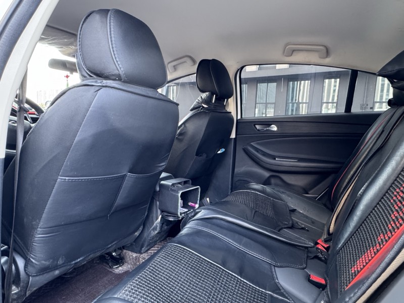 岳阳24年奇瑞艾瑞泽6