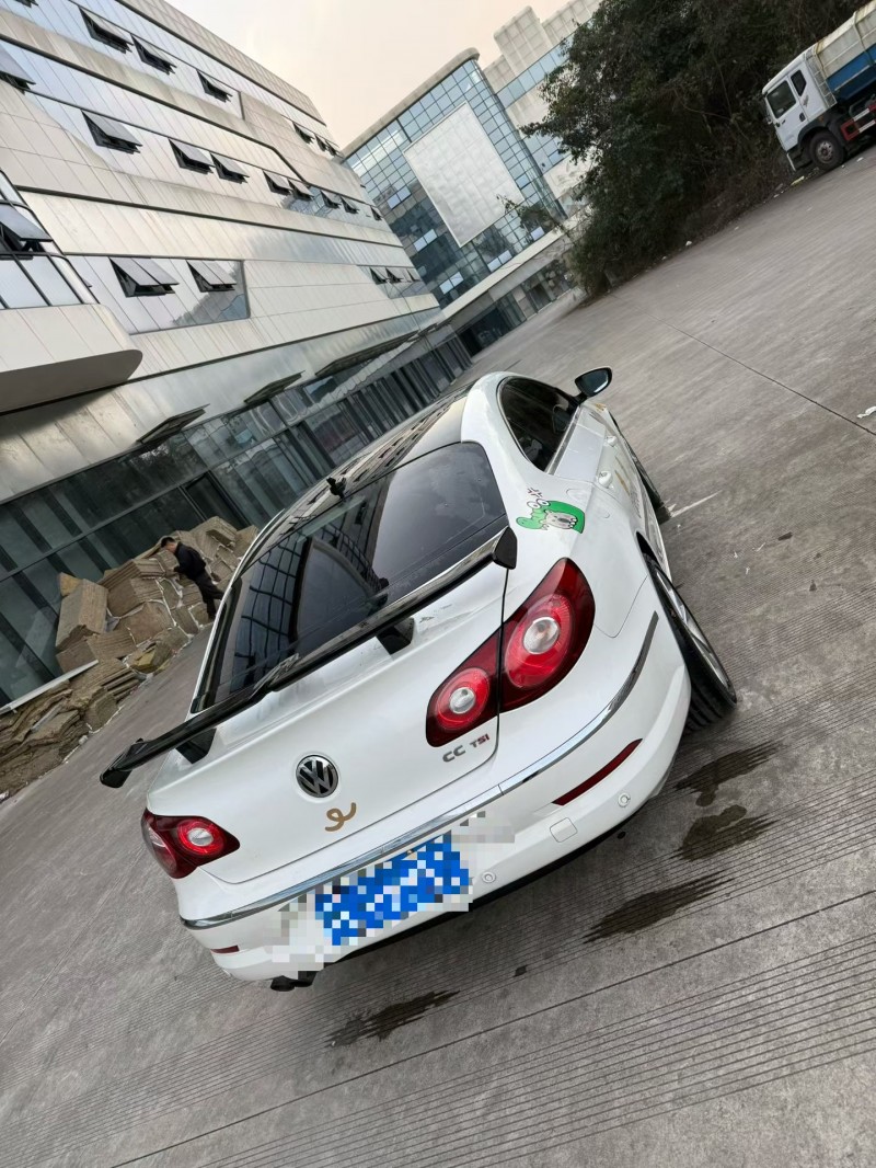 乐山12年大众CC6