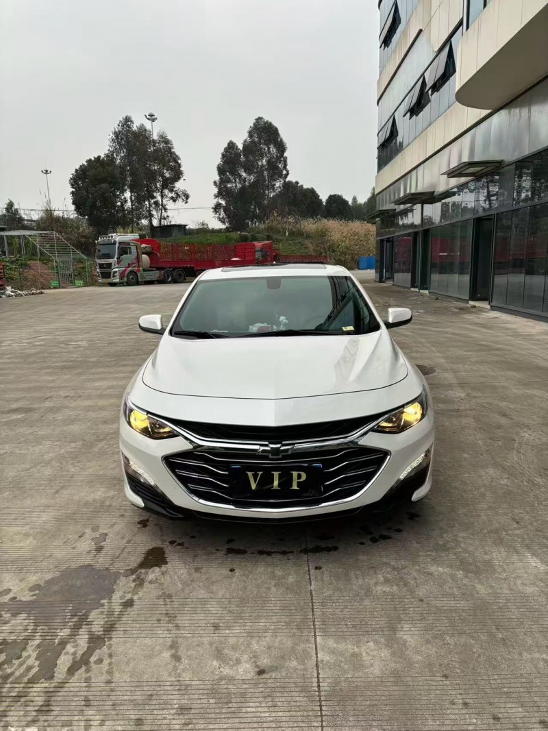 乐山25年雪佛兰迈锐宝1