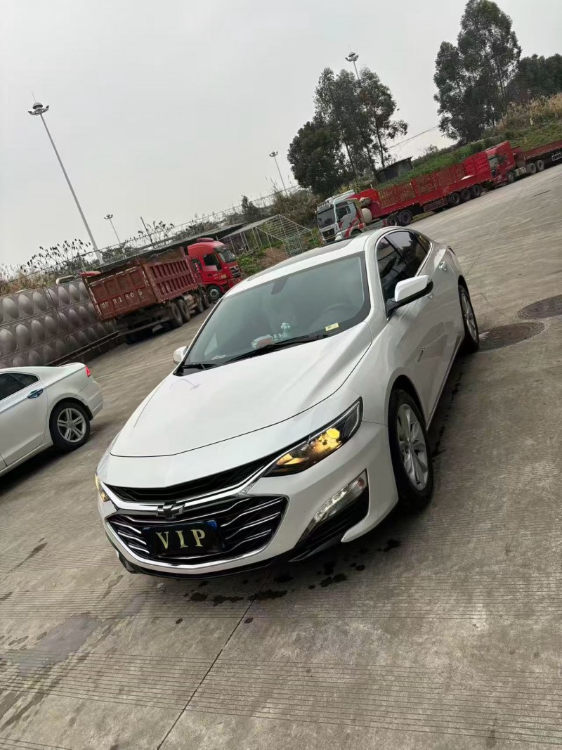 乐山25年雪佛兰迈锐宝2