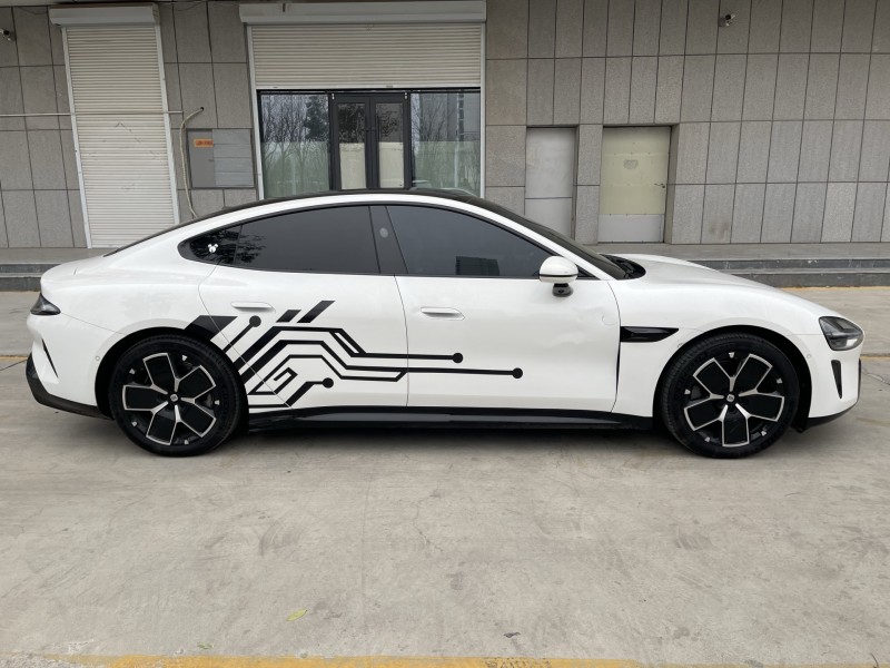 济宁24年小米SU78