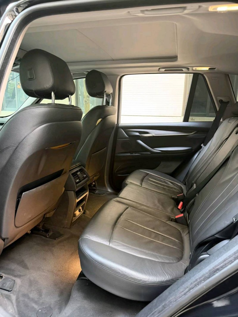 东莞15年宝马X59