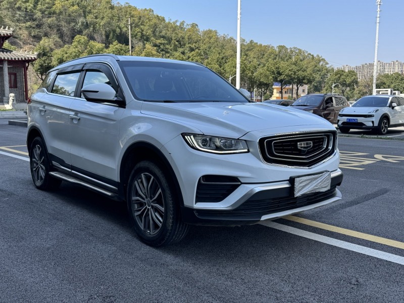 岳阳21年吉利博越6