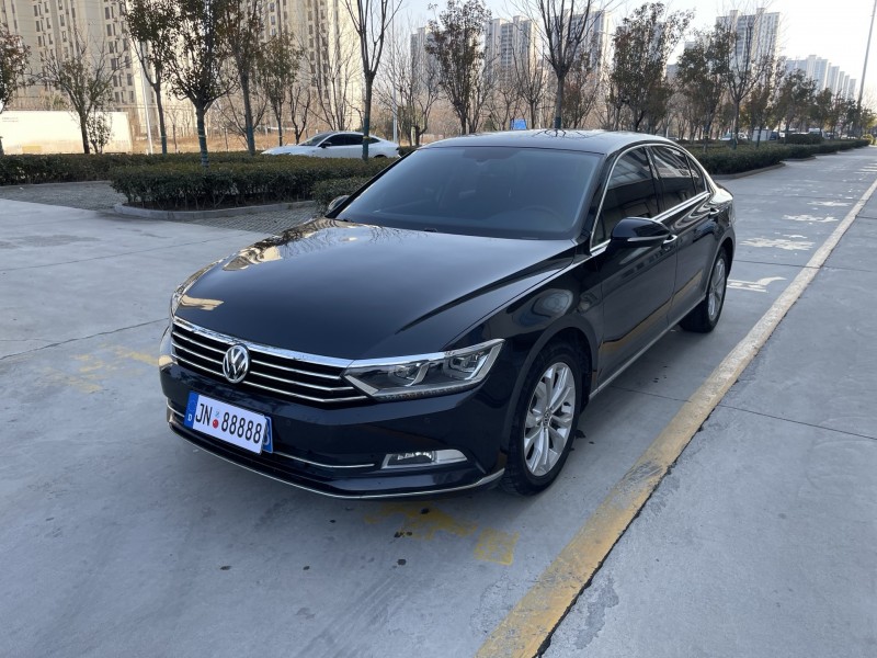 济宁20年大众迈腾2