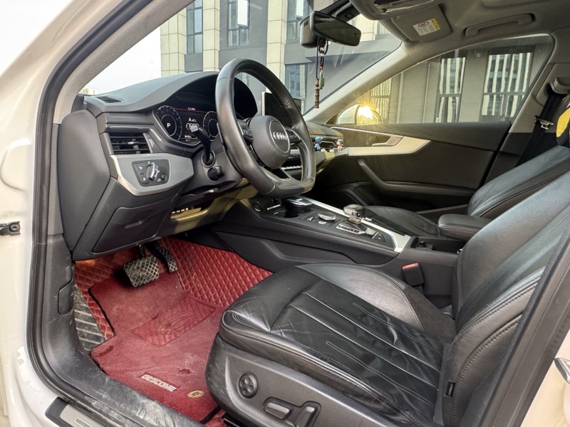 岳阳20年奥迪A4L3