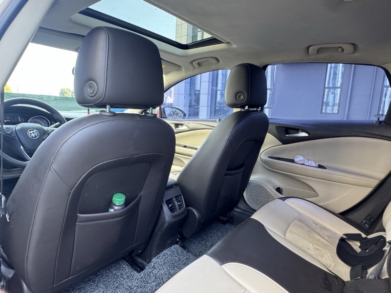 岳阳17年别克威朗4