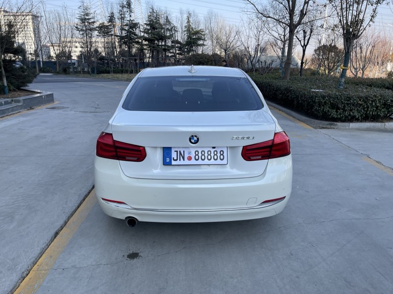 濟寧18年寶馬3系9