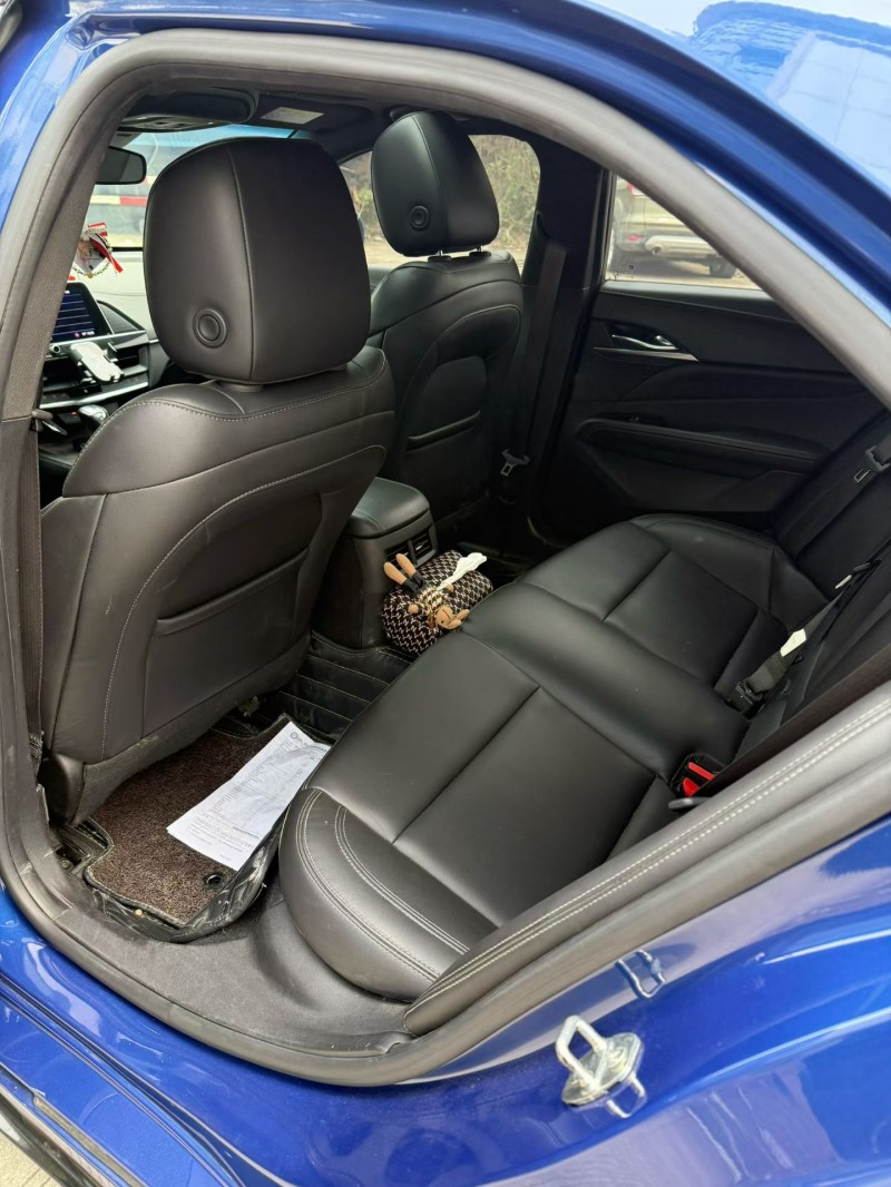 乐山20年凯迪拉克CT44