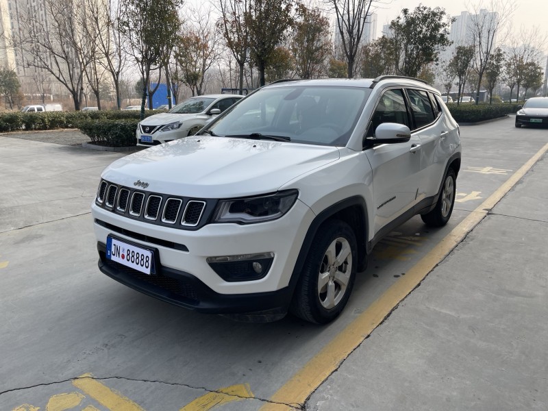 济宁17年Jeep指南者2